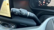 Land Rover Defender 3.0 D250 X-Dynamic HSE 110 5dr Auto Diesel Estate